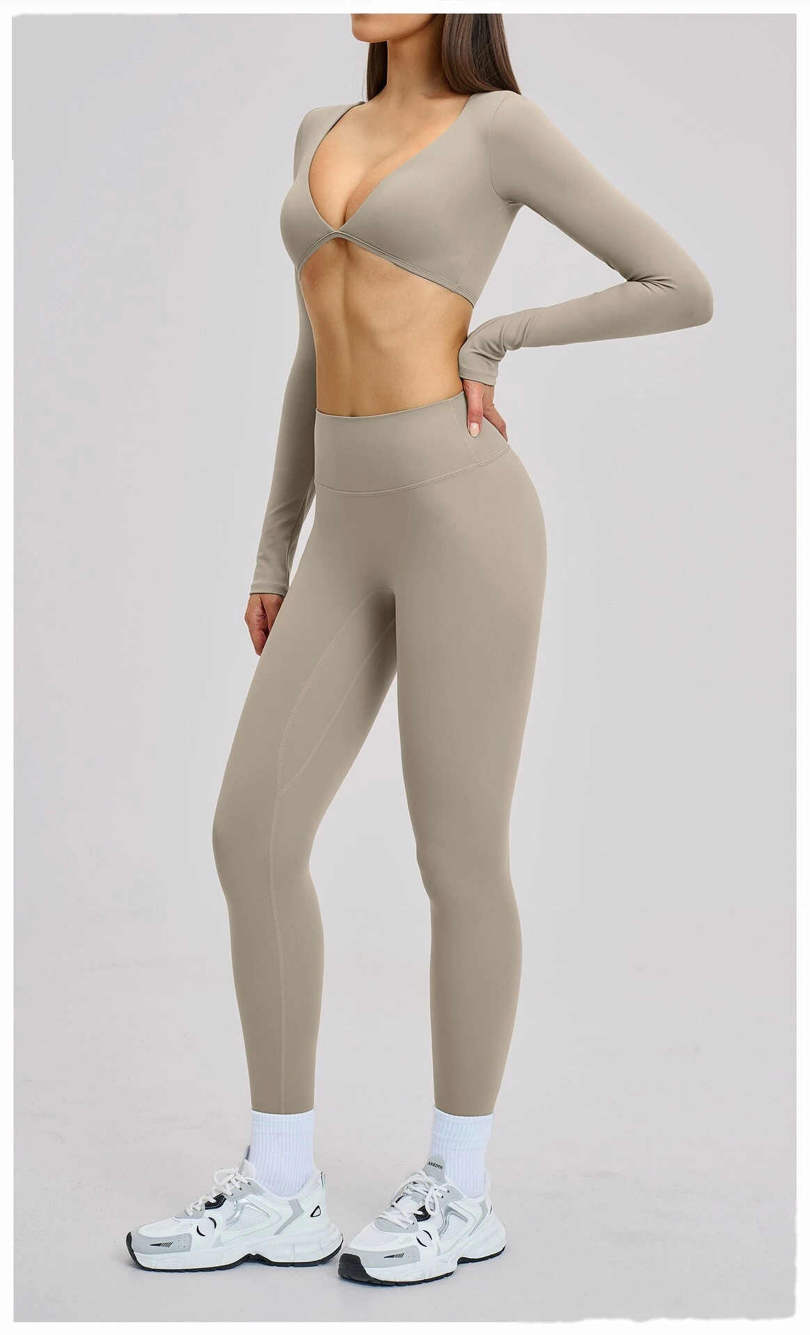 Women’s Custom Long Sleeve V-Neck Cropped Yoga Top Outdoor Fitness Workout Running Active Set detail