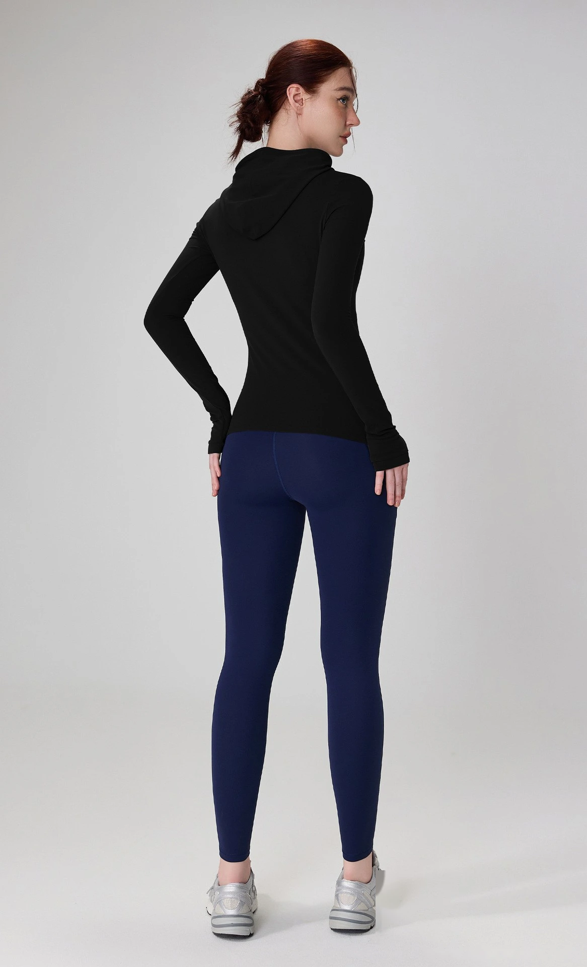 autumn hooded fitness suit Slim-fit Yoga with Finger Sleeve Training Running Shirt Female Autumn detail