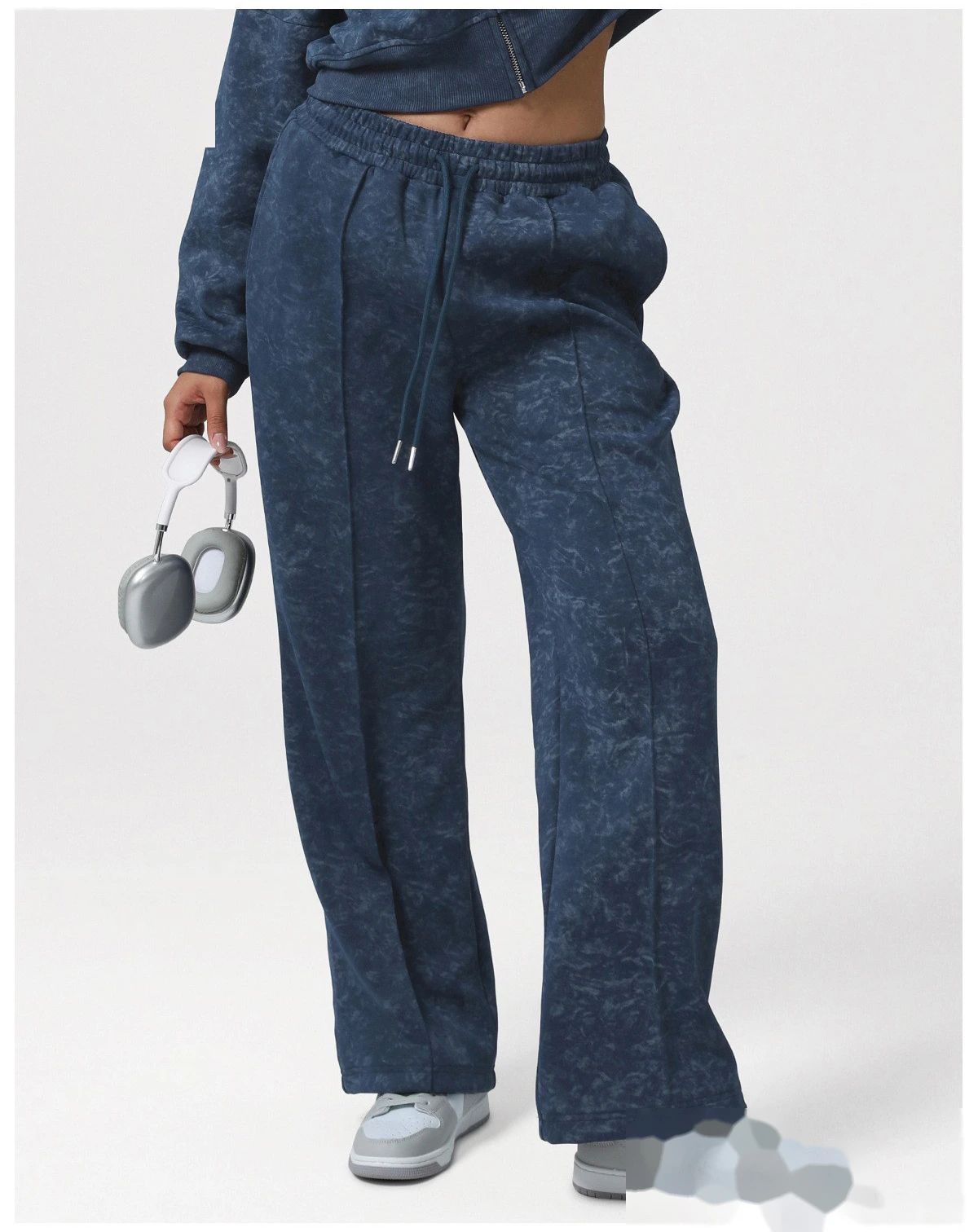 Customizable Women's Winter Yoga Pants | New Style, Loose Straight Wide-Leg, Draping Floor-Length detail