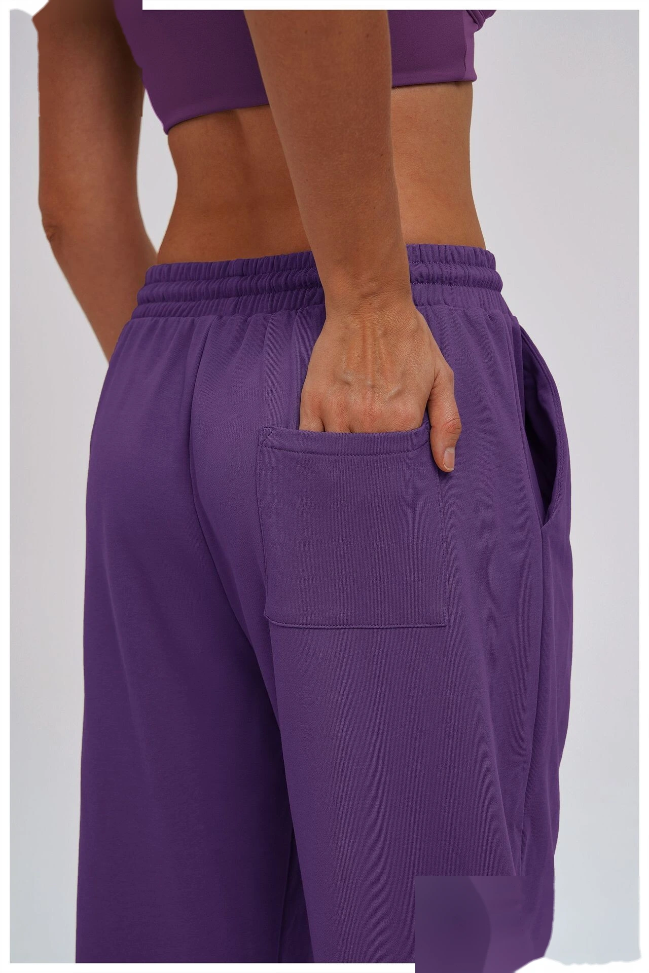 Custom Outdoor Running Sweatpants - New European-American Loose Wide-Leg Straight Casual Trousers detail
