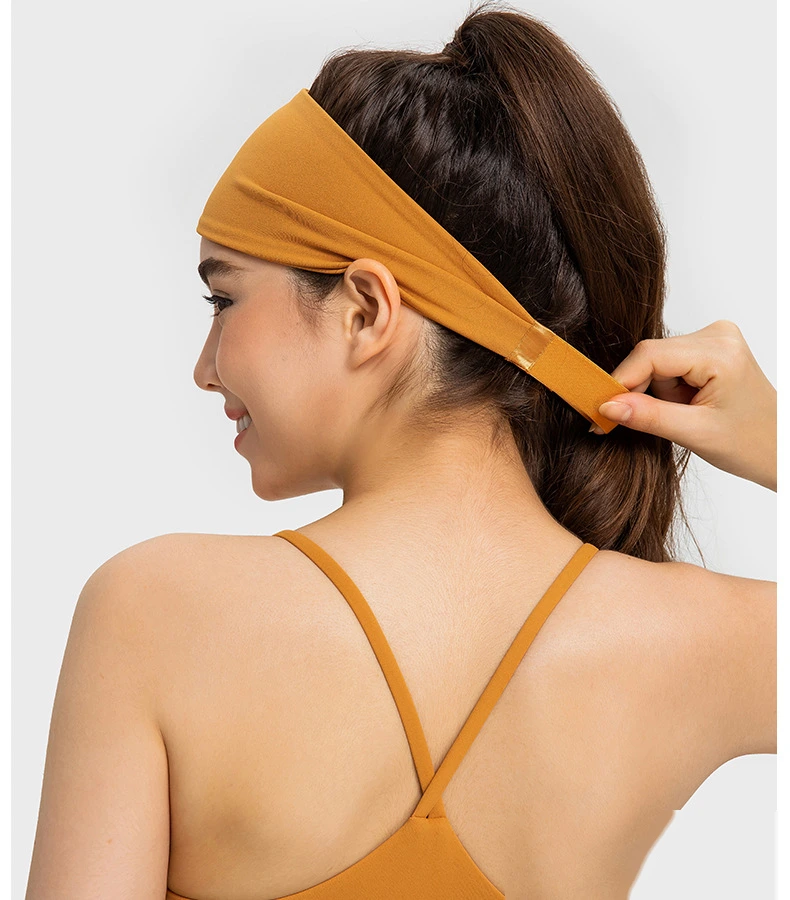 Yoga exercise headband with fitness running knitted sweat-absorbent belt quick-drying wide headband detail