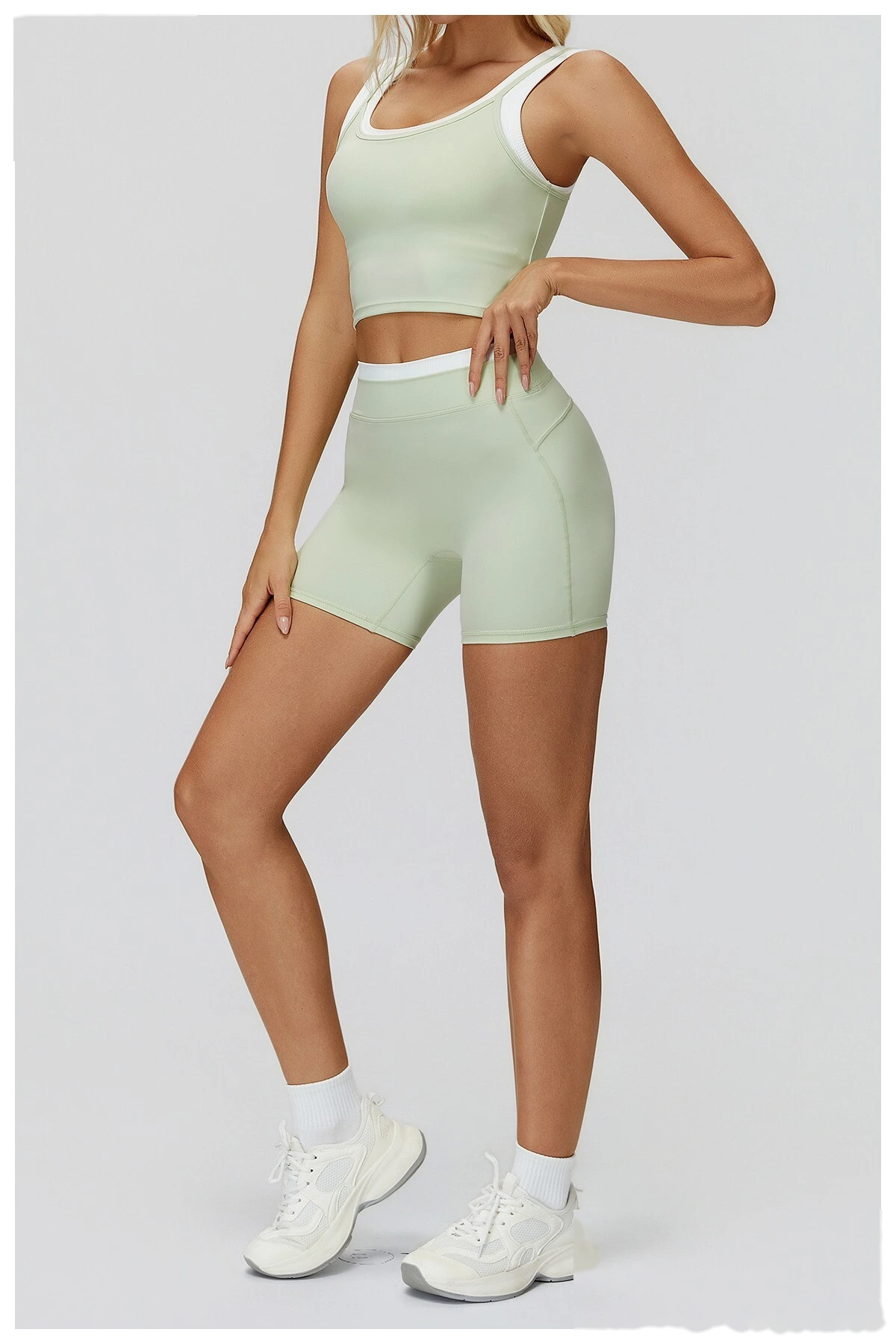 Customizable Naked-Feel Sports Shorts | Women's Contrast Ribbed High-Waist, Tight-Fit Yoga & Running Style detail